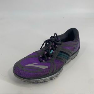 Brooks Womens Running Shoe